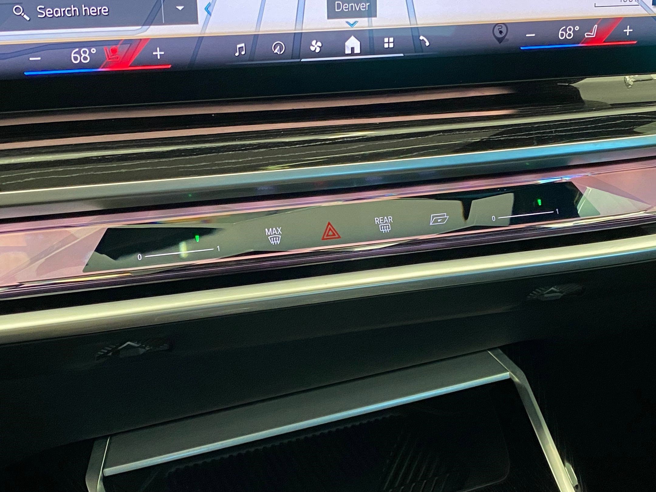 2024 BMW 750e xDrive