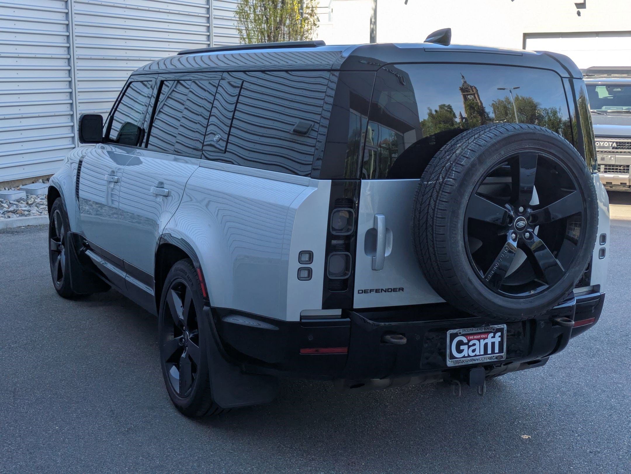 2023 Land Rover Defender 130 X