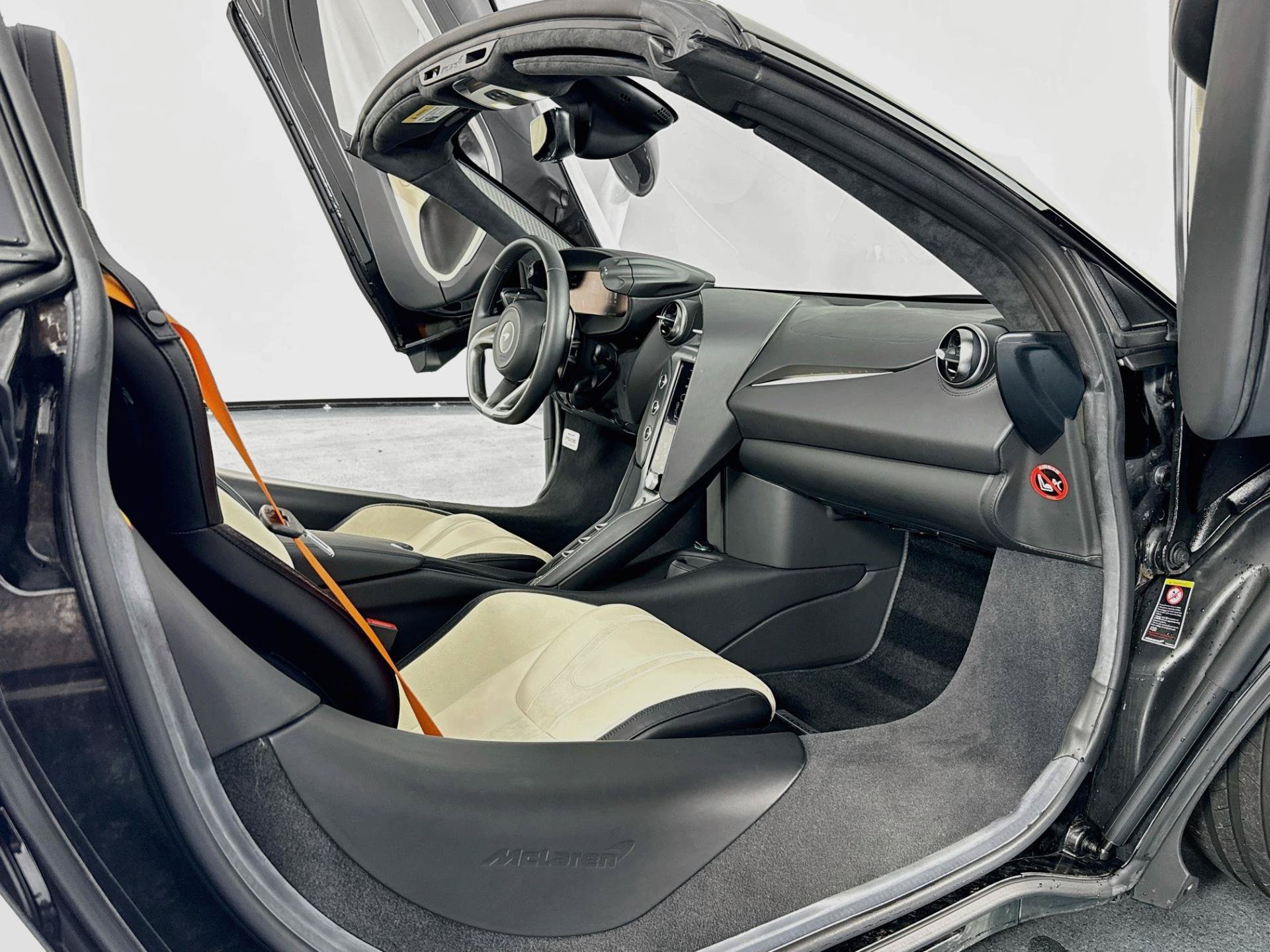 Used 2024 McLaren 750S Spider photo 60