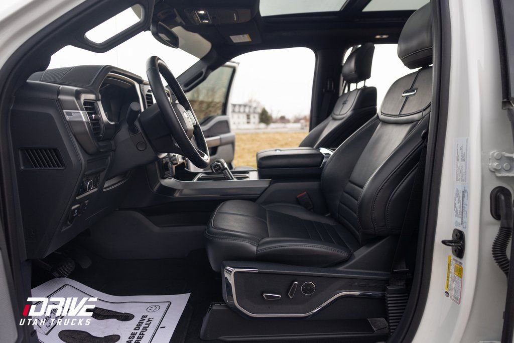 2025 Ford F150 Platinum