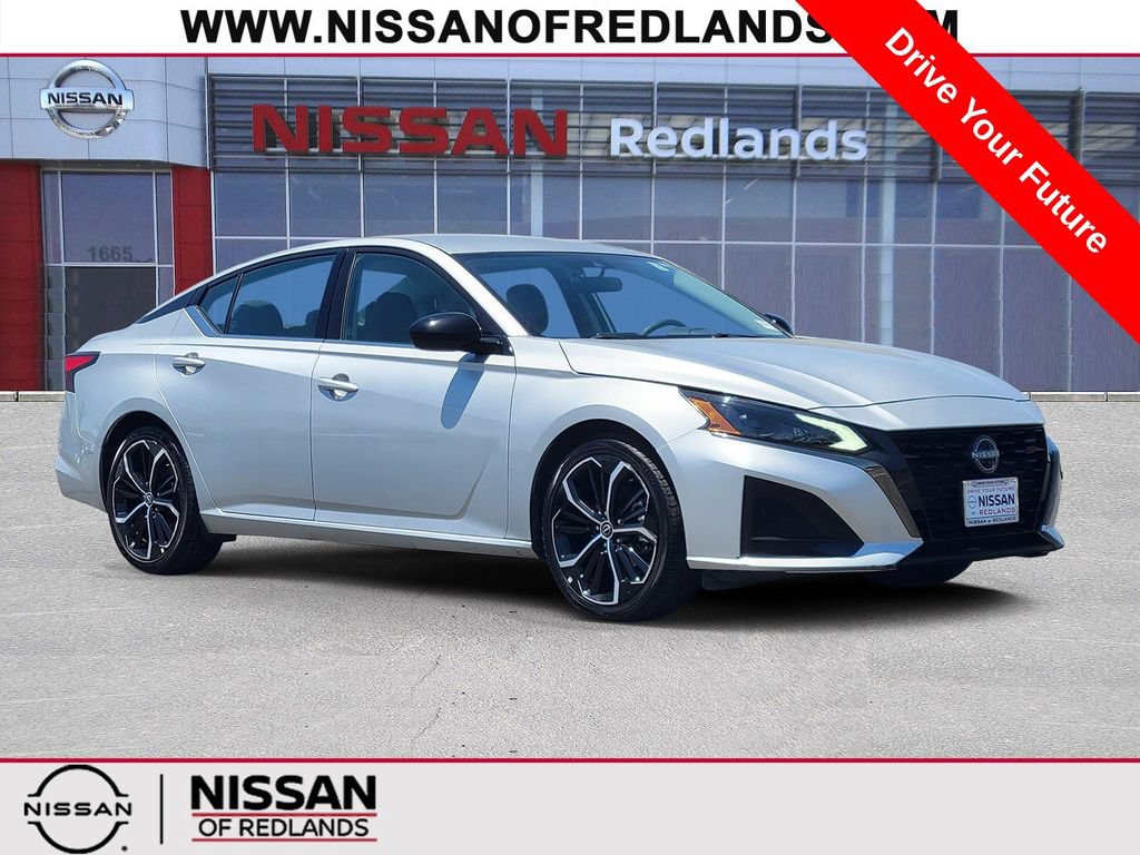 Used 2023 Nissan Altima 2.5 SR