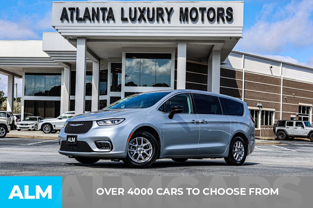 2024 Chrysler Pacifica Touring-L