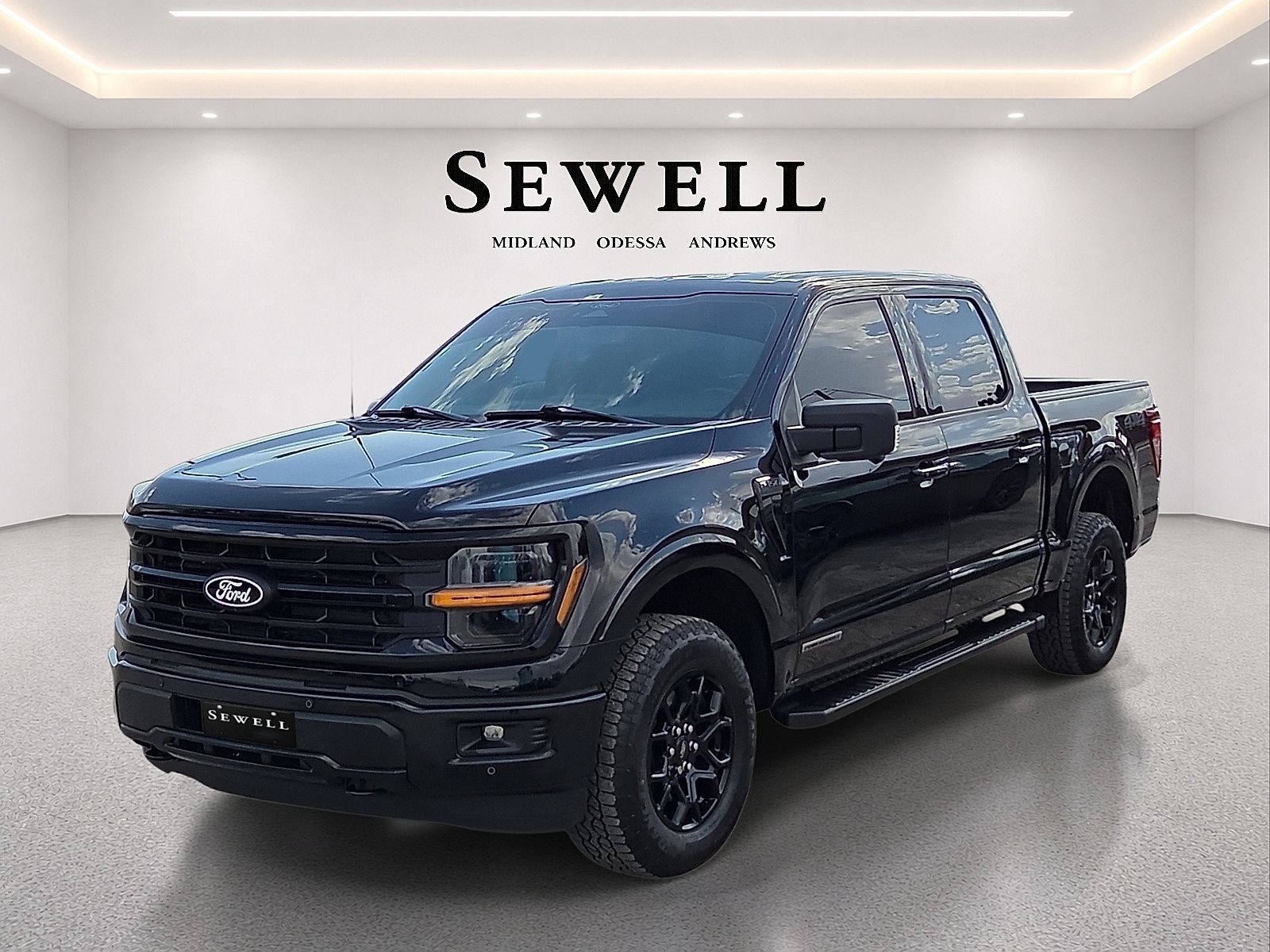 Used 2024 Ford F150 XLT w/ Equipment Group 302A MID