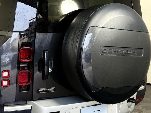2023 Land Rover Defender 130 First Edition