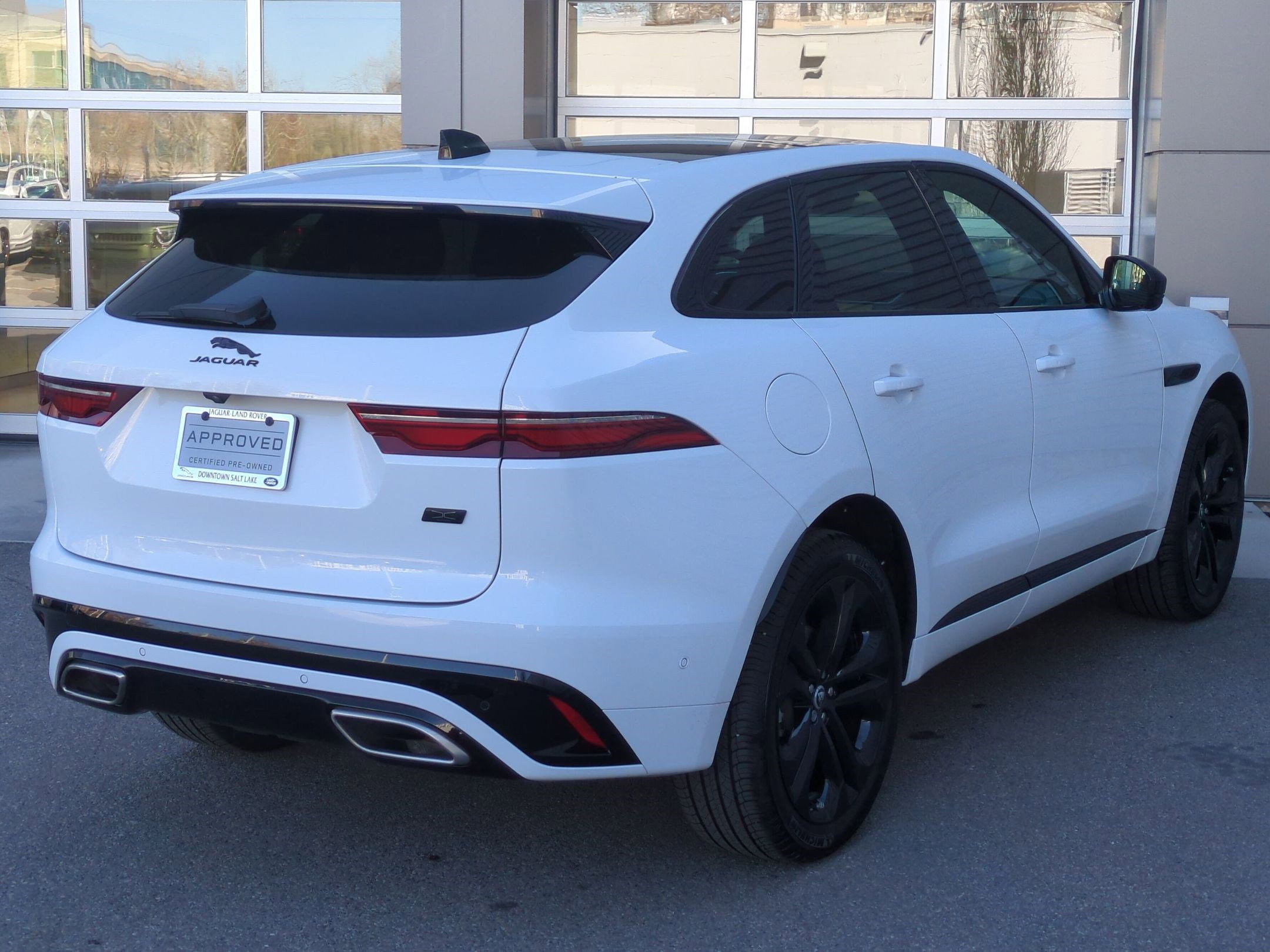 2026 Jaguar F-PACE R-Dynamic S