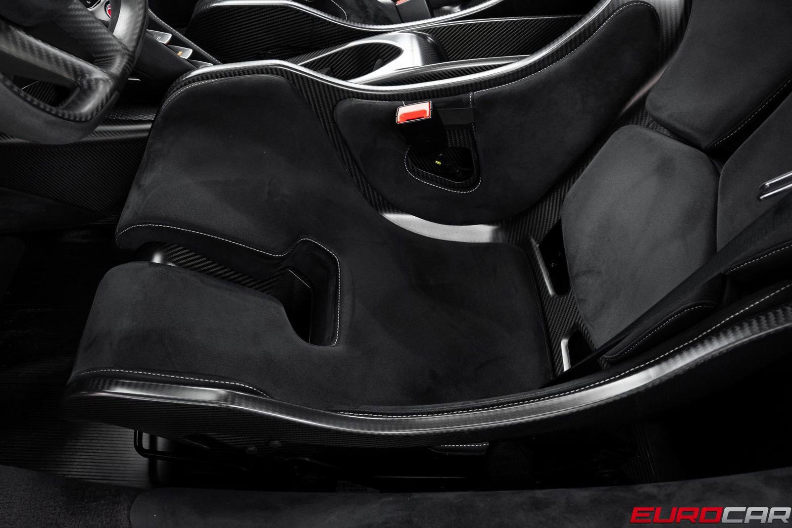 Used 2021 McLaren 765LT photo 50