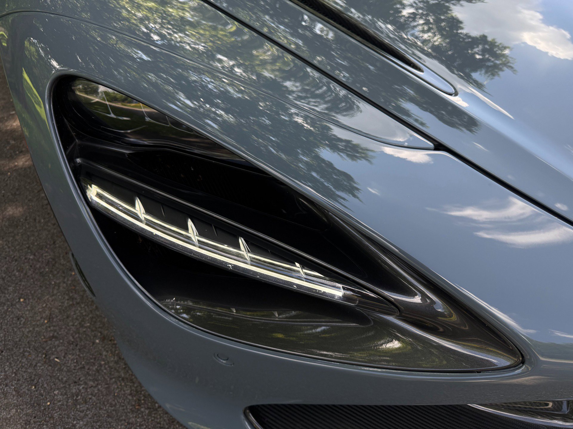 Used 2019 McLaren 720S Performance photo 43