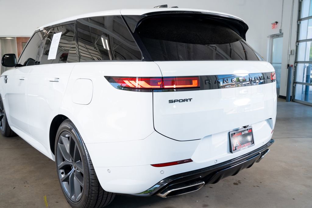 2025 Land Rover Range Rover Sport Dynamic SE