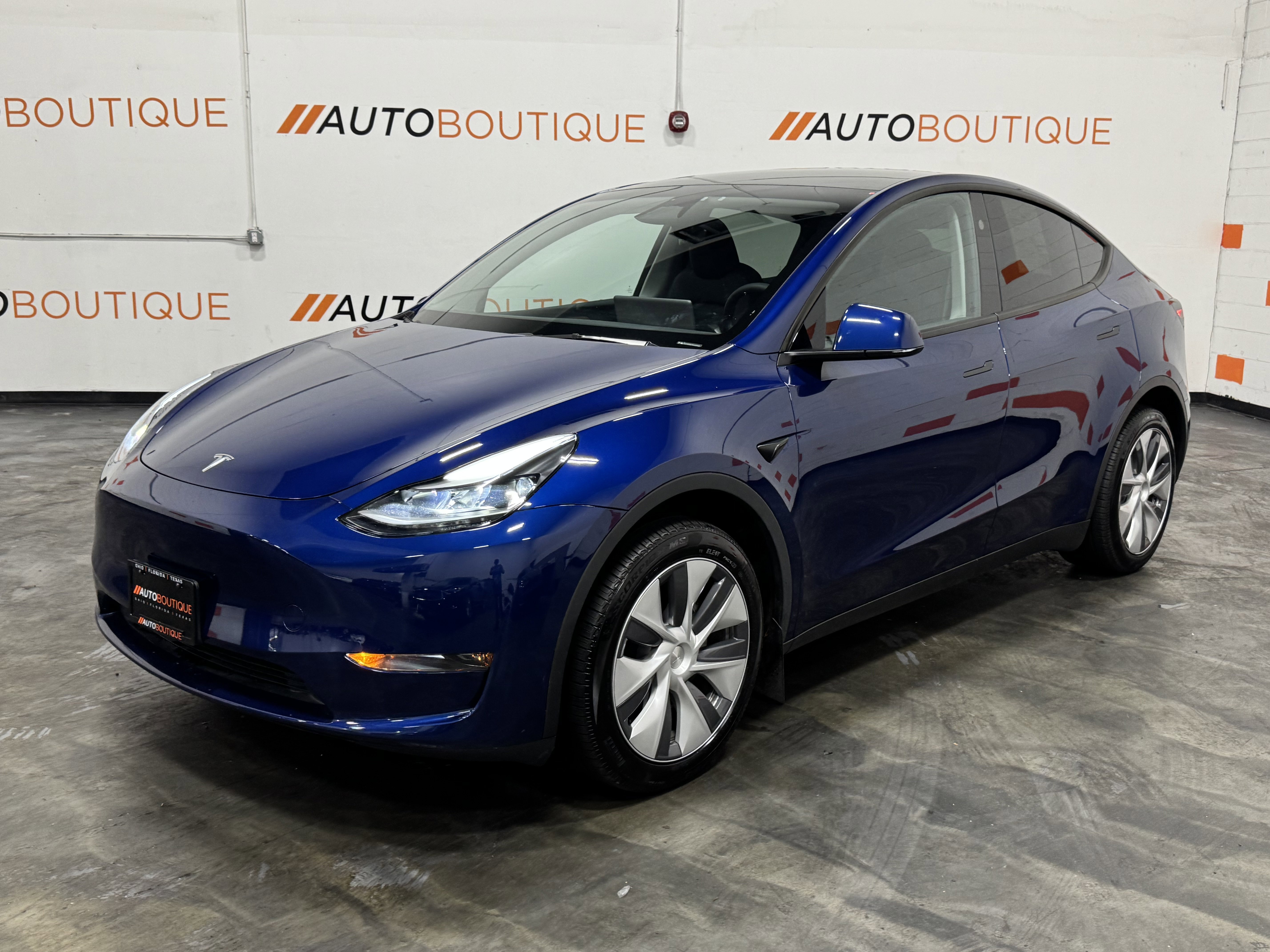 2024 Tesla Model Y Long Range
