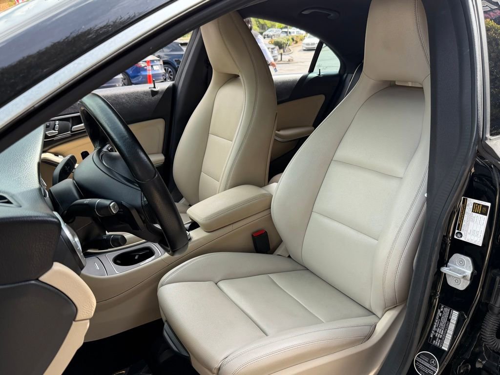 2017 Mercedes-Benz CLA 250