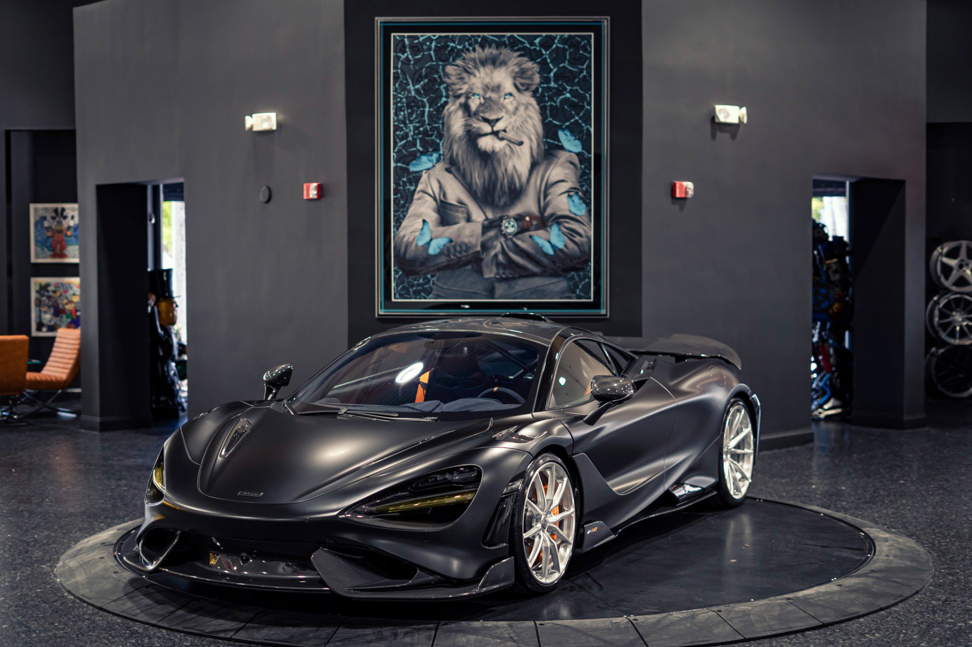Used 2021 McLaren 765LT photo 53
