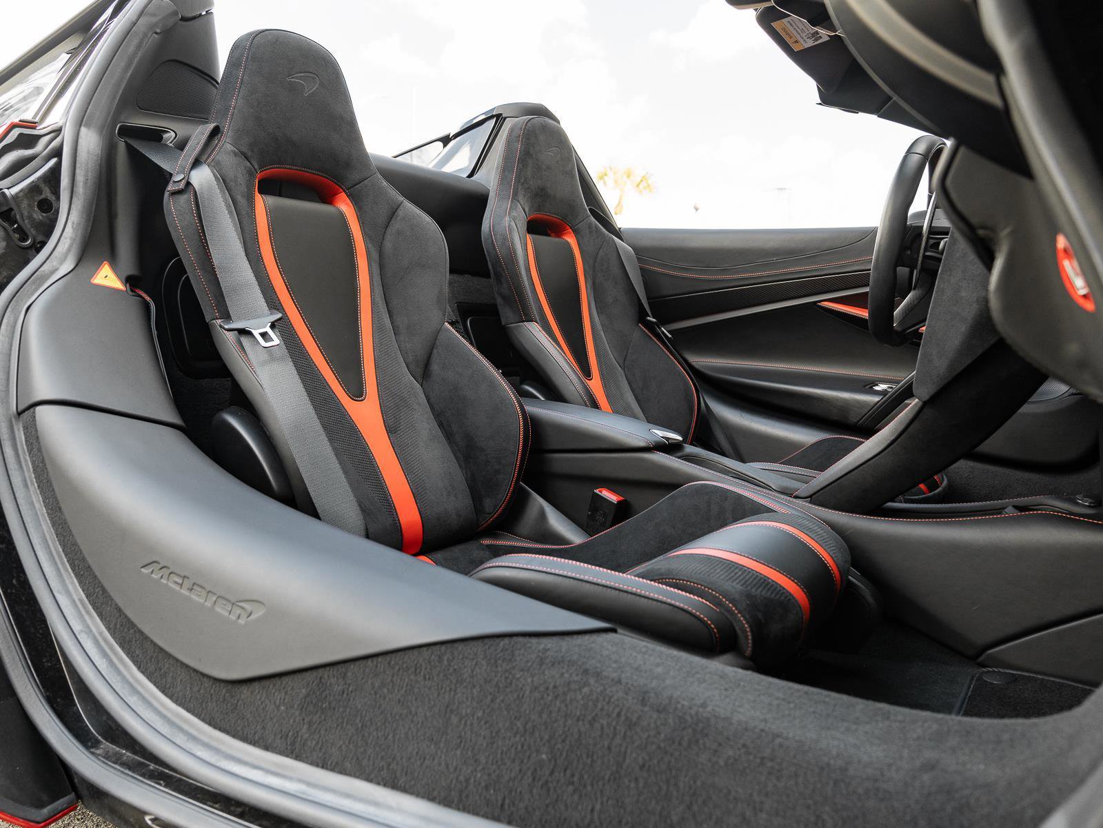 Used 2020 McLaren 720S Performance photo 41