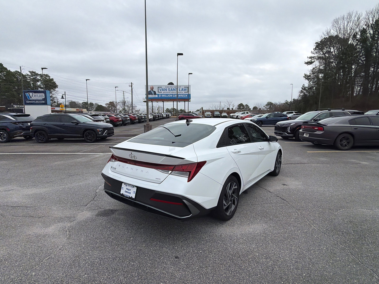 2025 Hyundai Elantra SEL