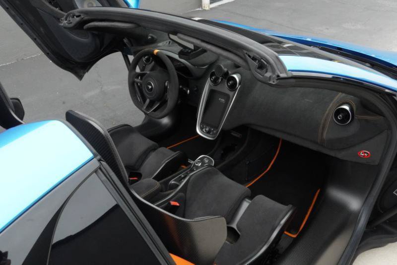 Used 2020 McLaren 600LT Spider photo 76