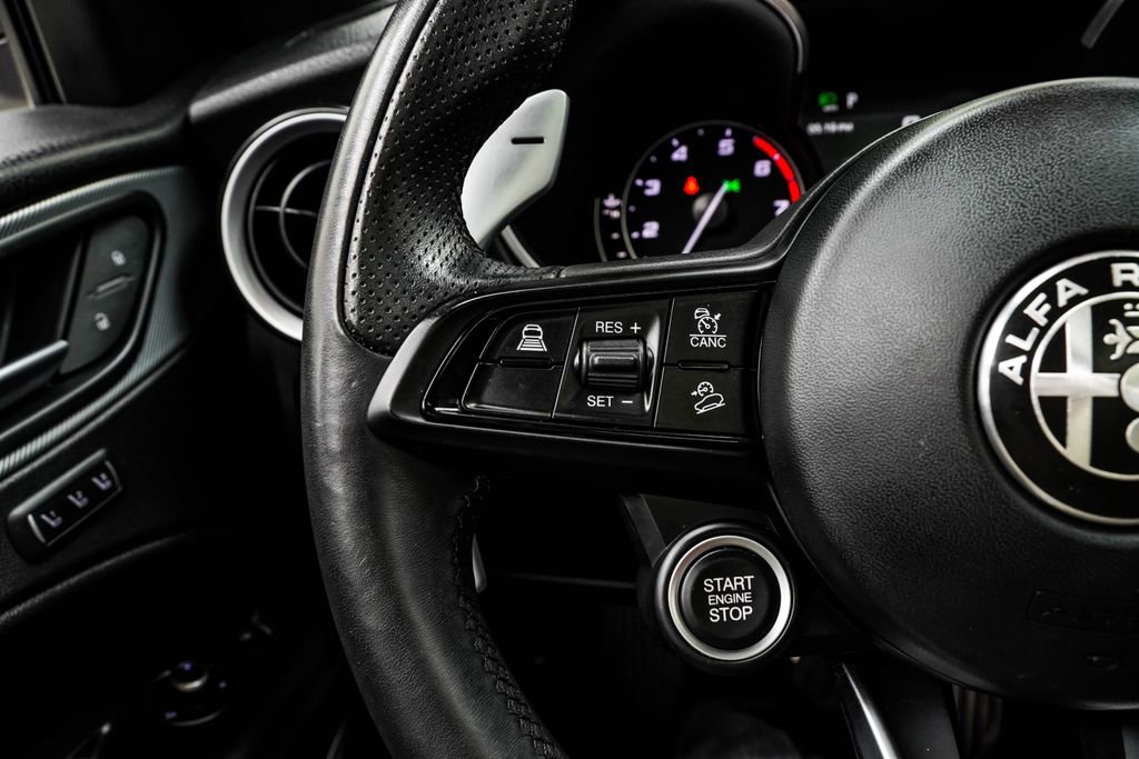 2023 Alfa Romeo Stelvio Veloce