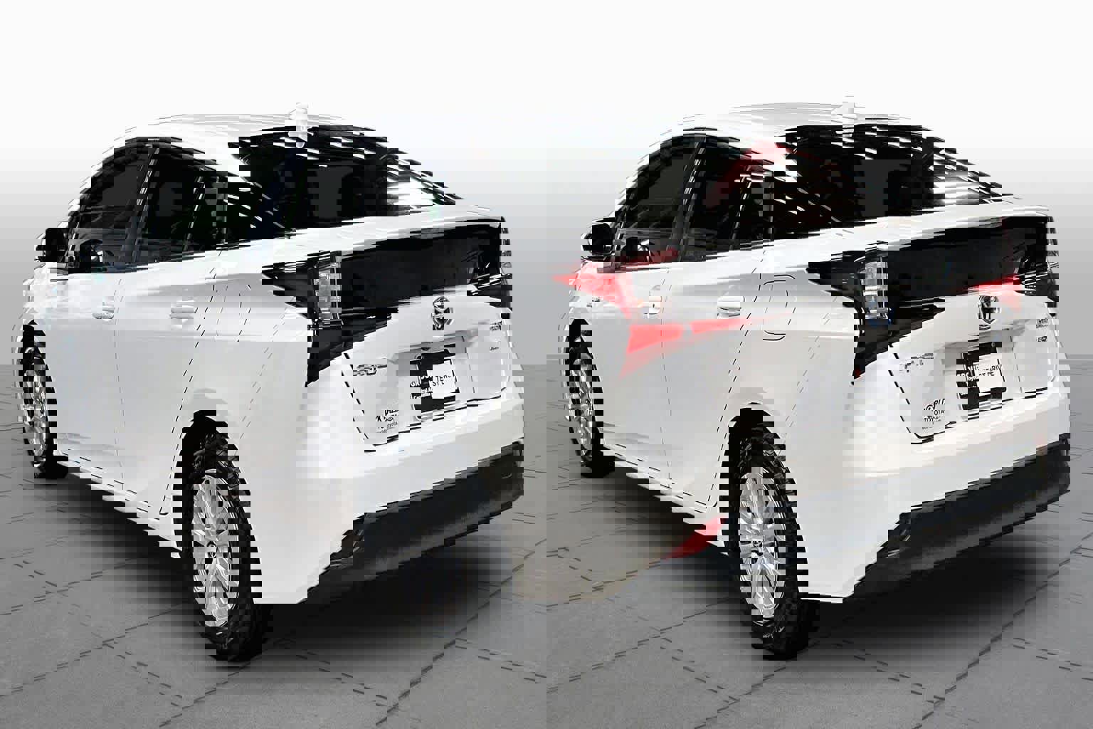 2021 Toyota Prius L Eco