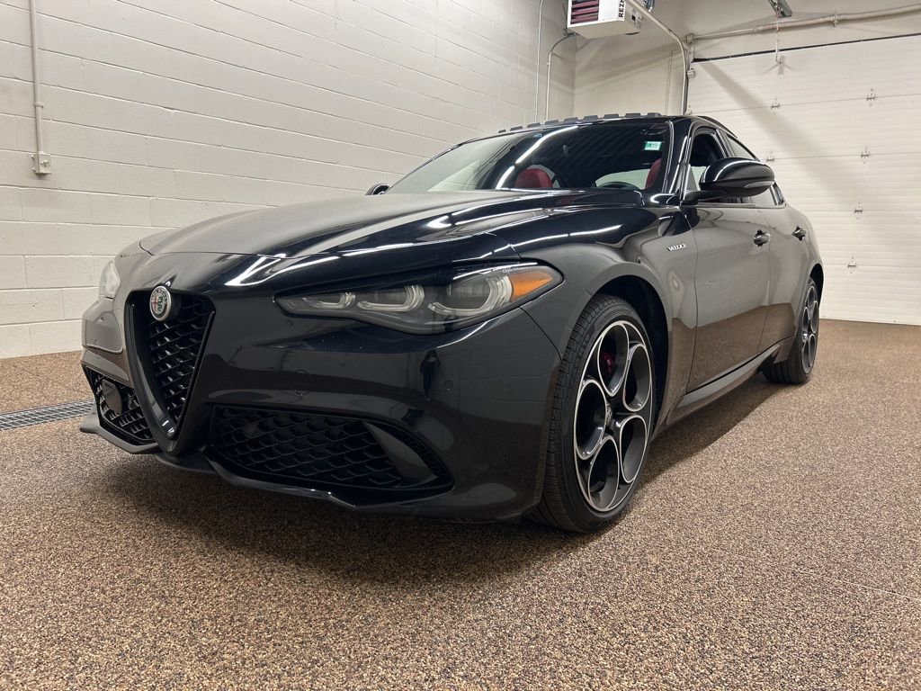 2024 Alfa Romeo Giulia Veloce