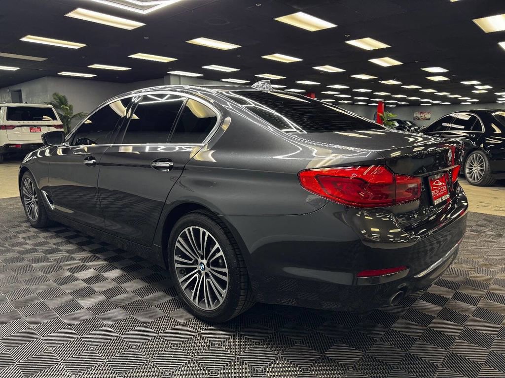 2018 BMW 530i