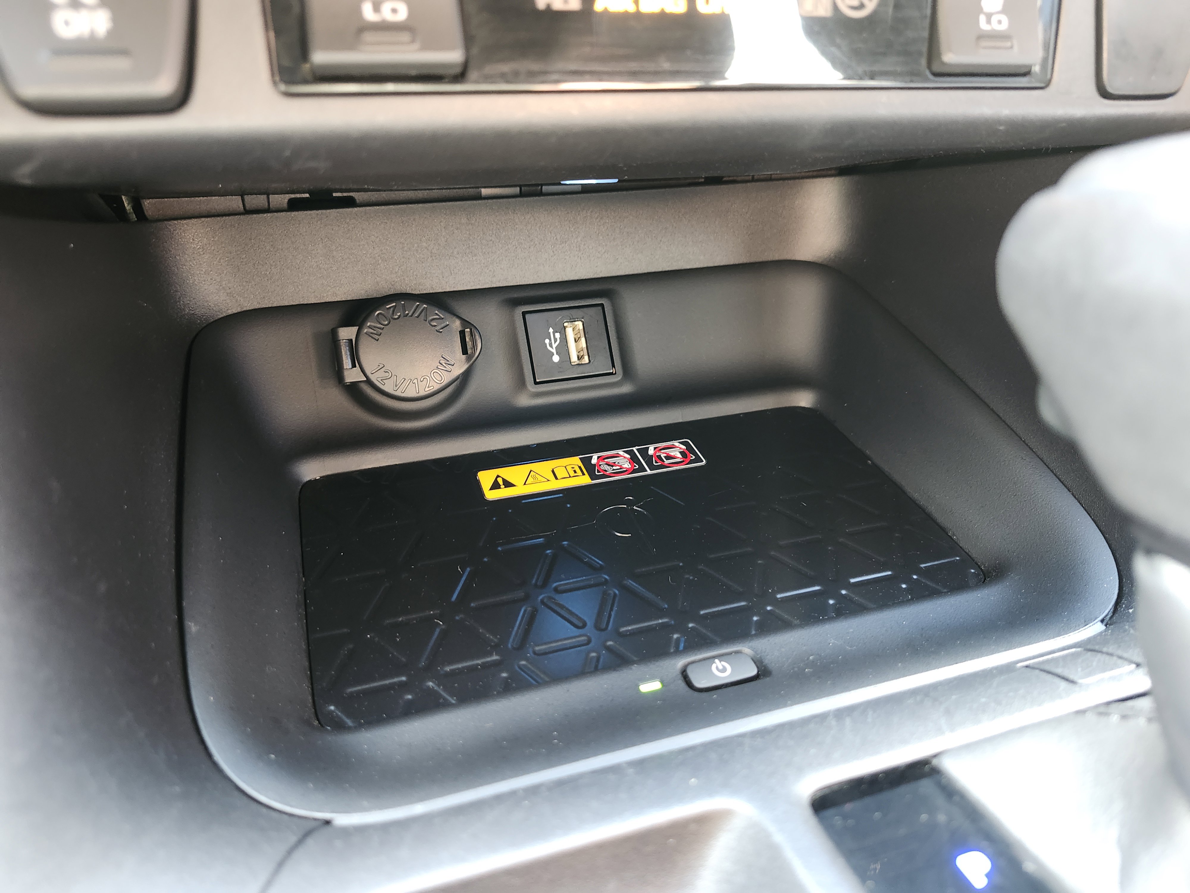 2024 Toyota Rav4 XSE