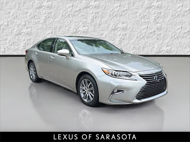 Used 2017 Lexus ES 300h