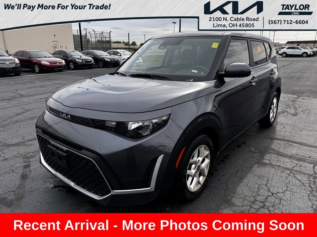 Used 2023 Kia Soul LX w/ Option Group 015