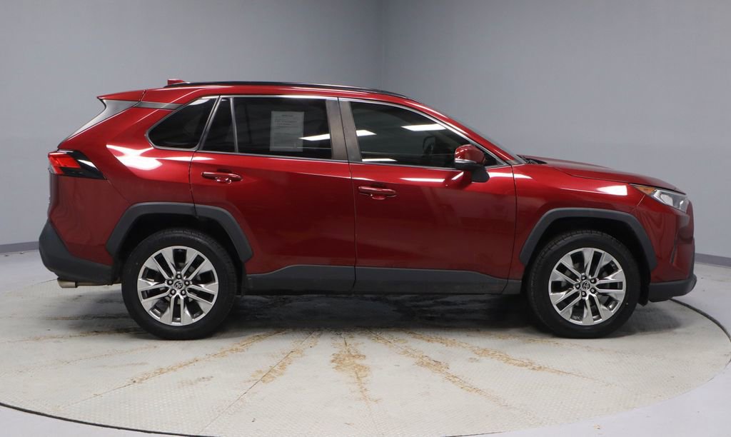 2019 Toyota Rav4 XLE Premium