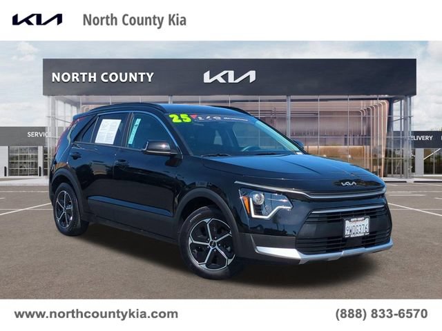 Certified 2025 Kia Niro EX