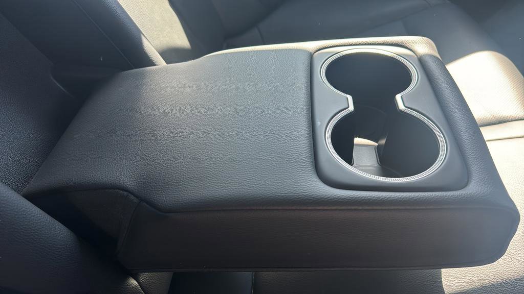 2020 Genesis G70 2.0T