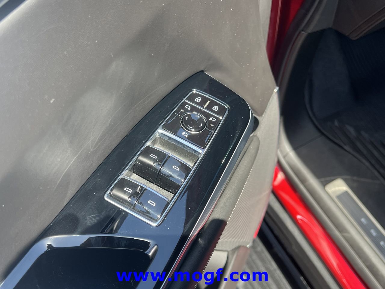 2025 Cadillac Escalade V