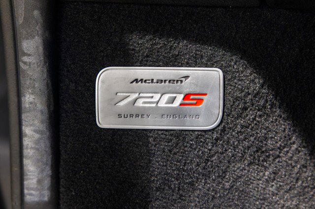 Used 2021 McLaren 720S Performance photo 32