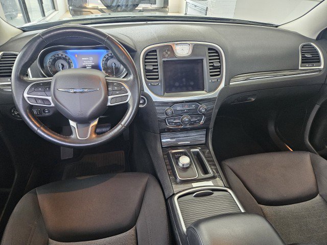 2019 Chrysler 300 Touring