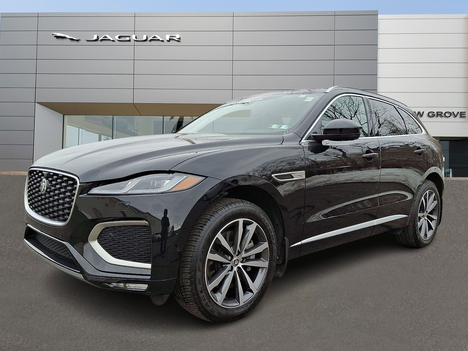 Used 2026 Jaguar F-PACE R-Dynamic S