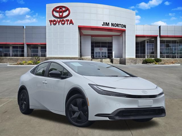 Used 2025 Toyota Prius LE