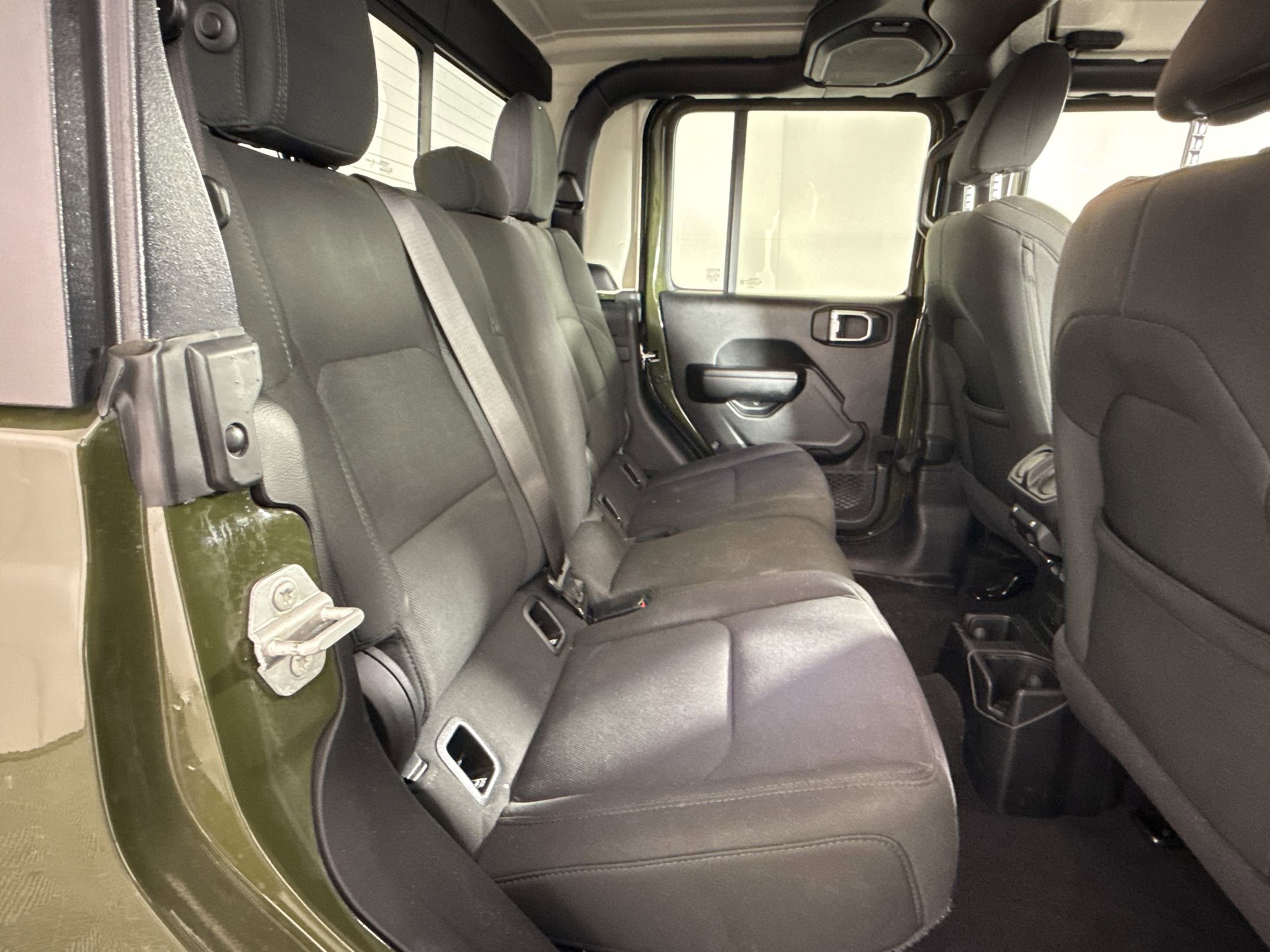 2021 Jeep Gladiator Willys