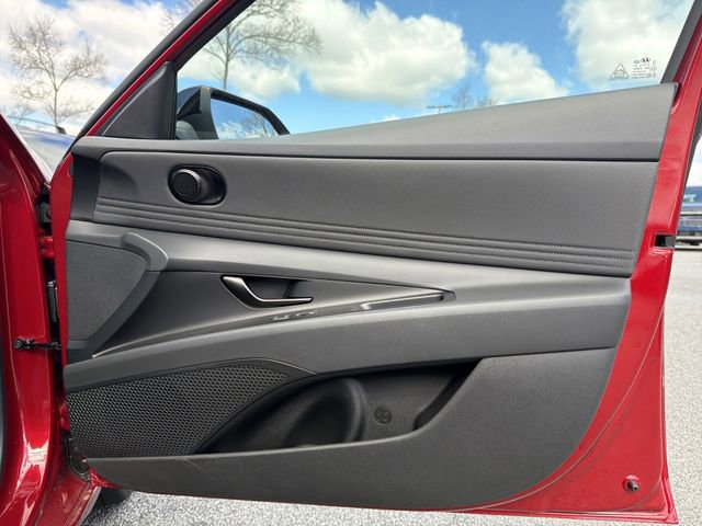 2025 Hyundai Elantra Sport