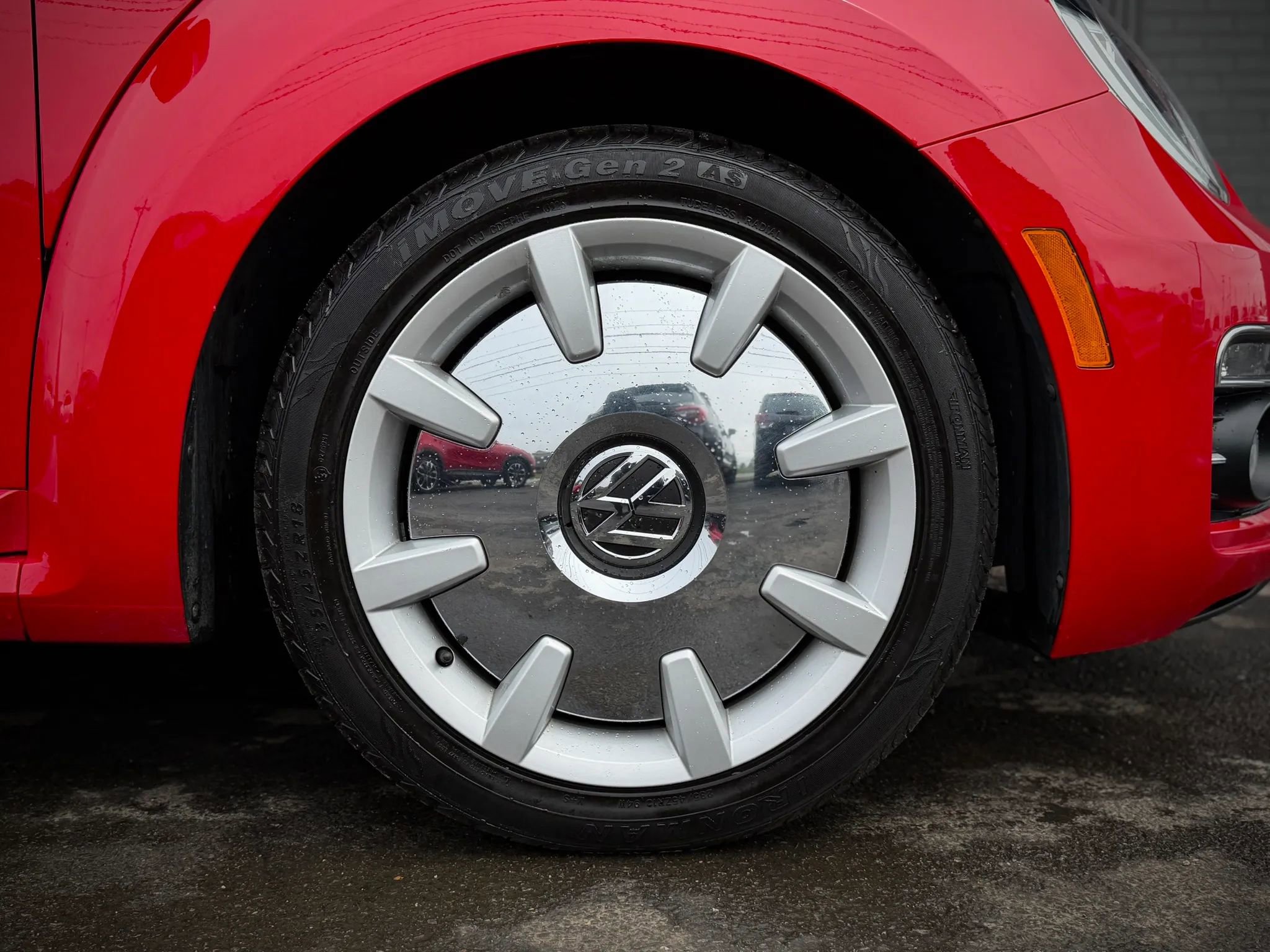 2019 Volkswagen Beetle 2.0T SE