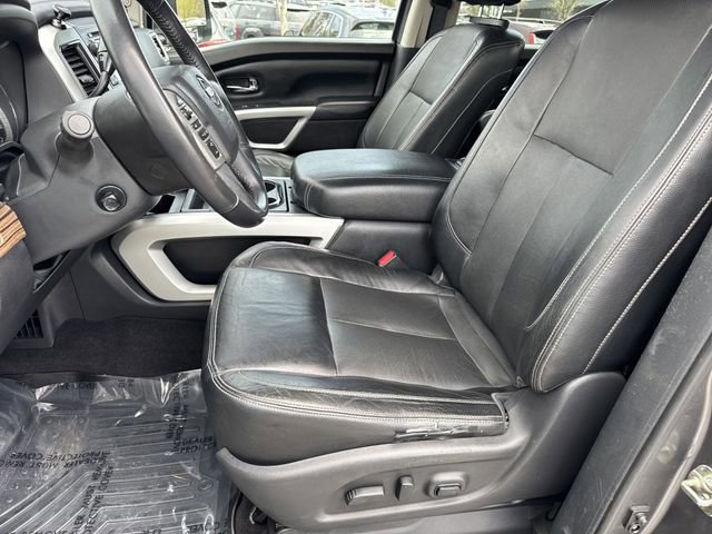 2017 Nissan Titan SL