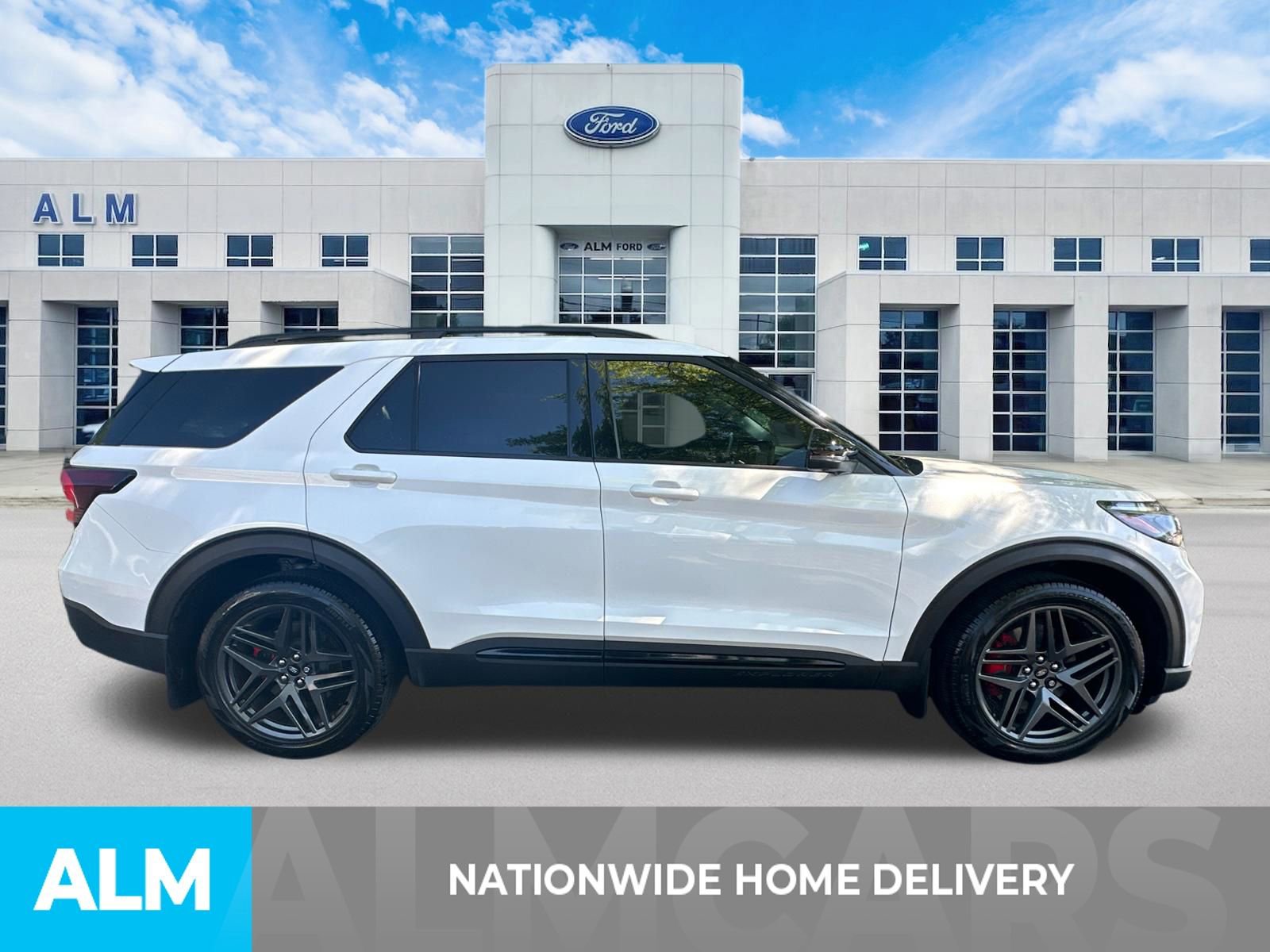 2025 Ford Explorer ST