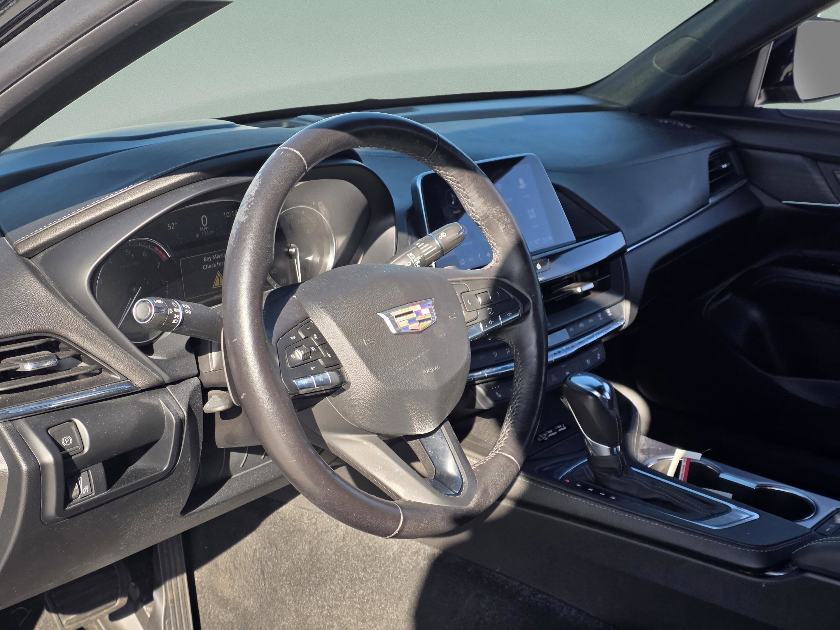 2022 Cadillac CT4 Premium Luxury