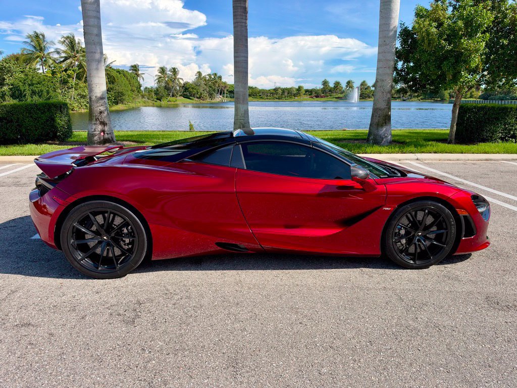 Used 2020 McLaren 720S Spider photo 6