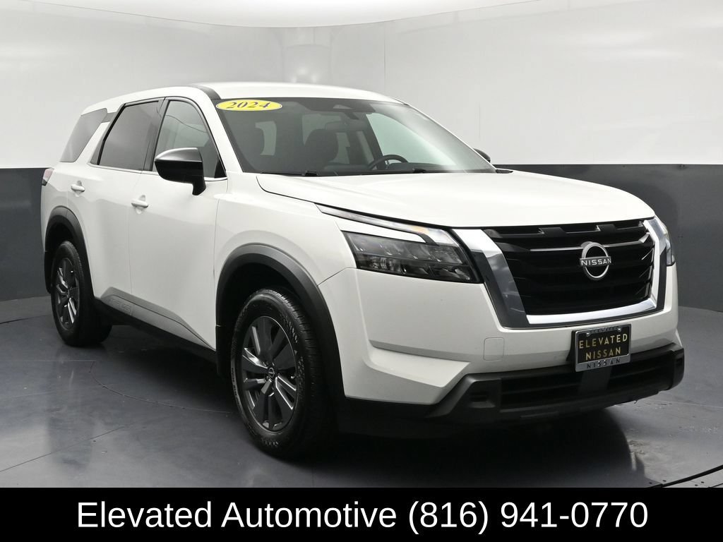 Used 2024 Nissan Pathfinder S
