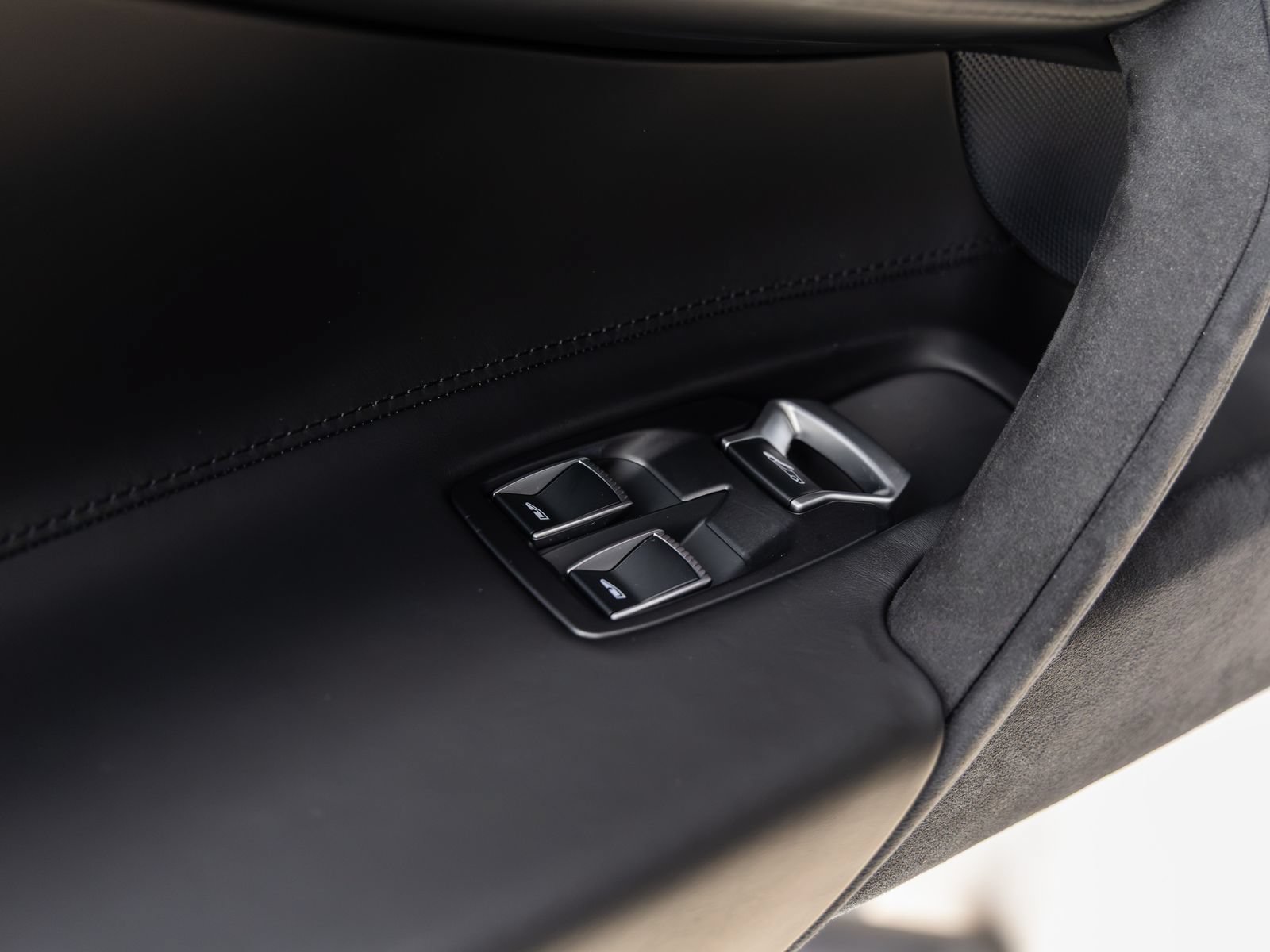 Used 2026 McLaren 750S photo 27