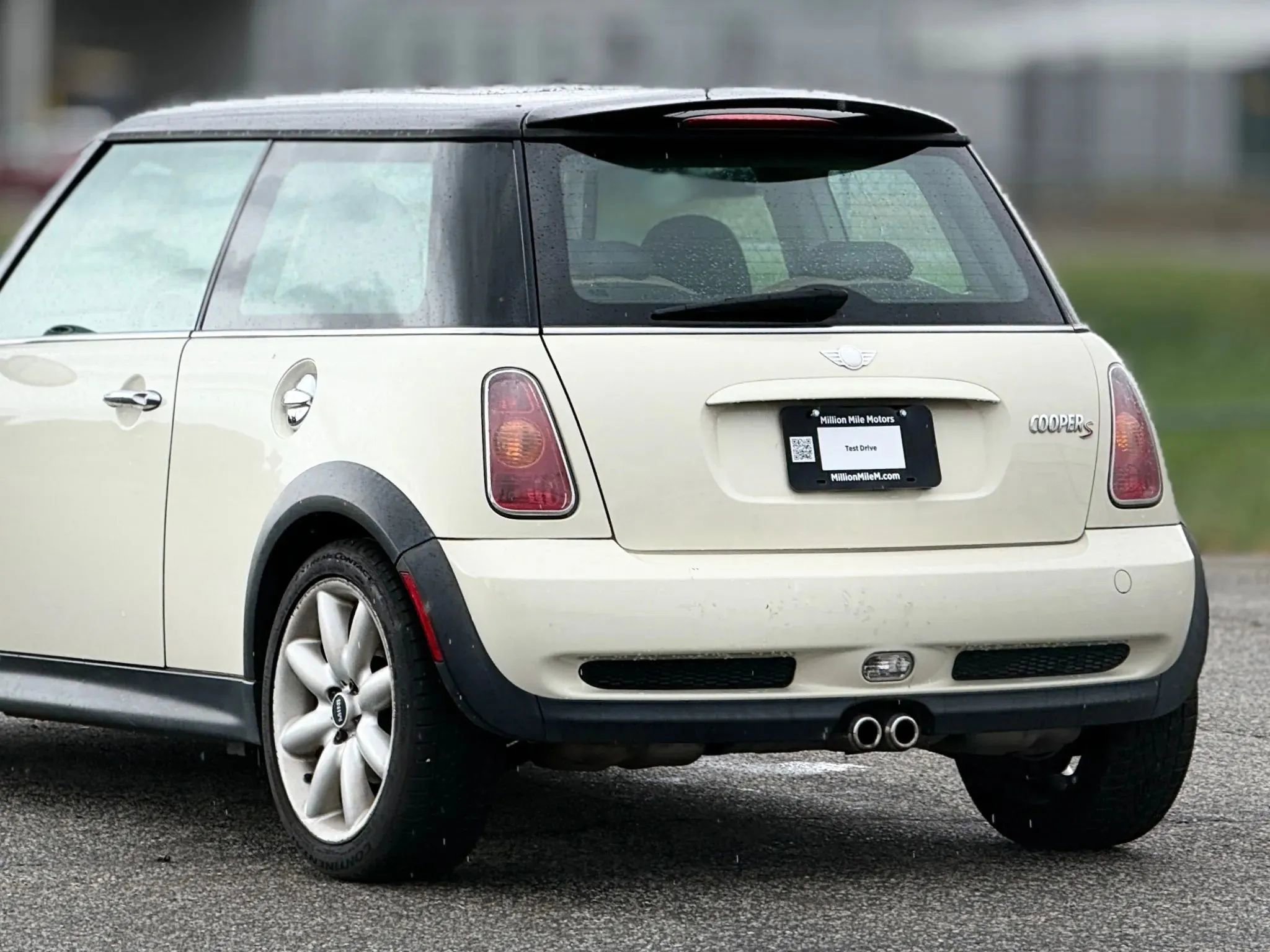 2004 MINI Cooper S