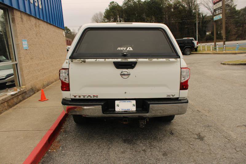 2017 Nissan Titan SV