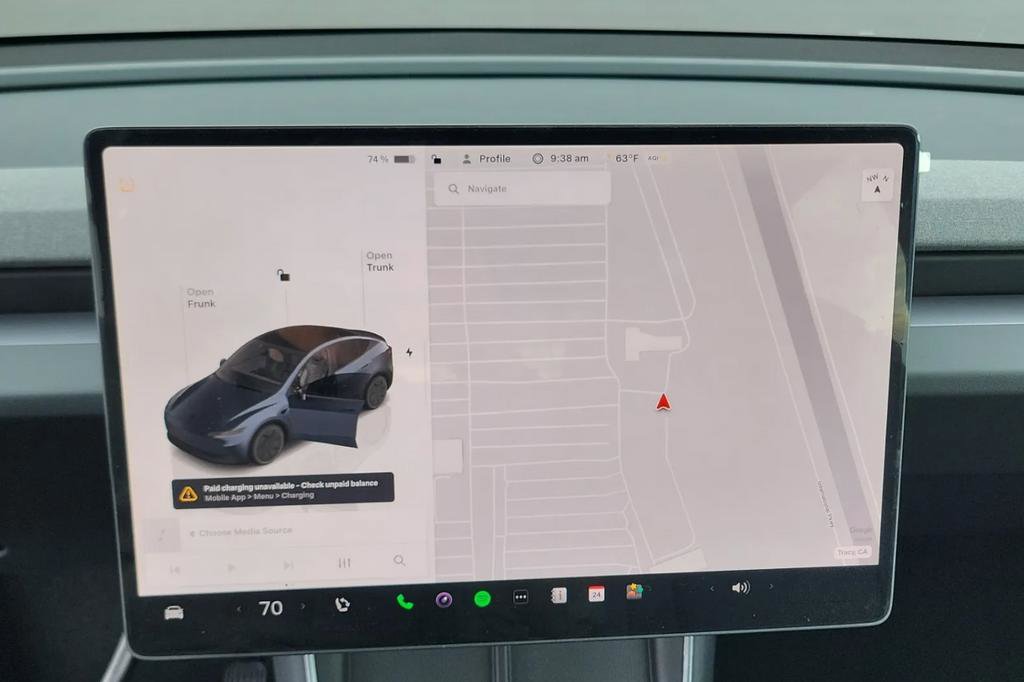 2026 Tesla Model Y 2WD