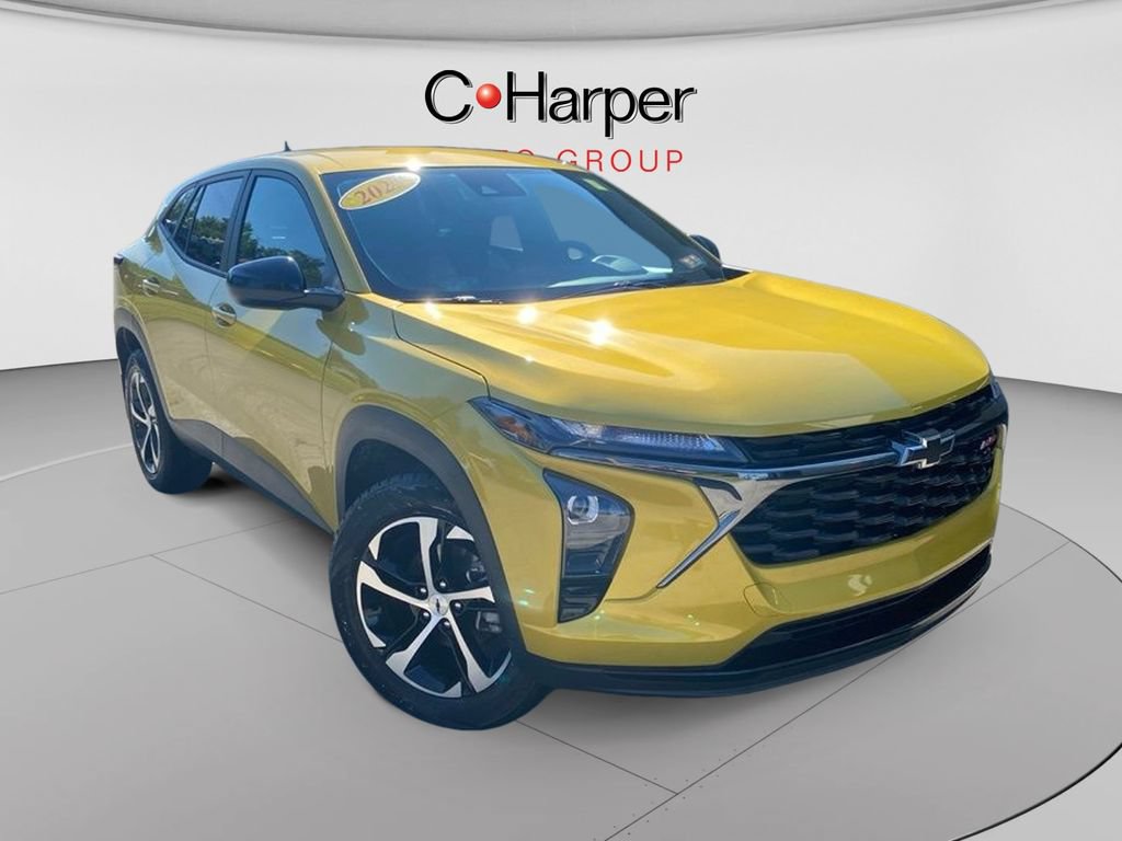 Used 2025 Chevrolet Trax RS