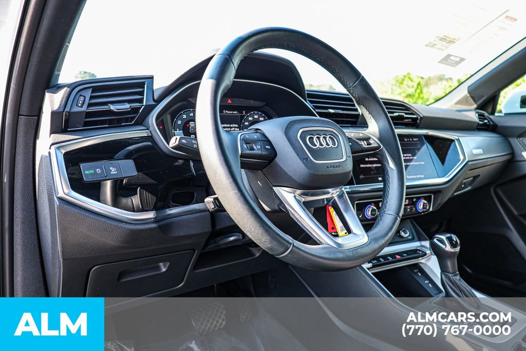 2025 Audi Q3 2.0T Premium