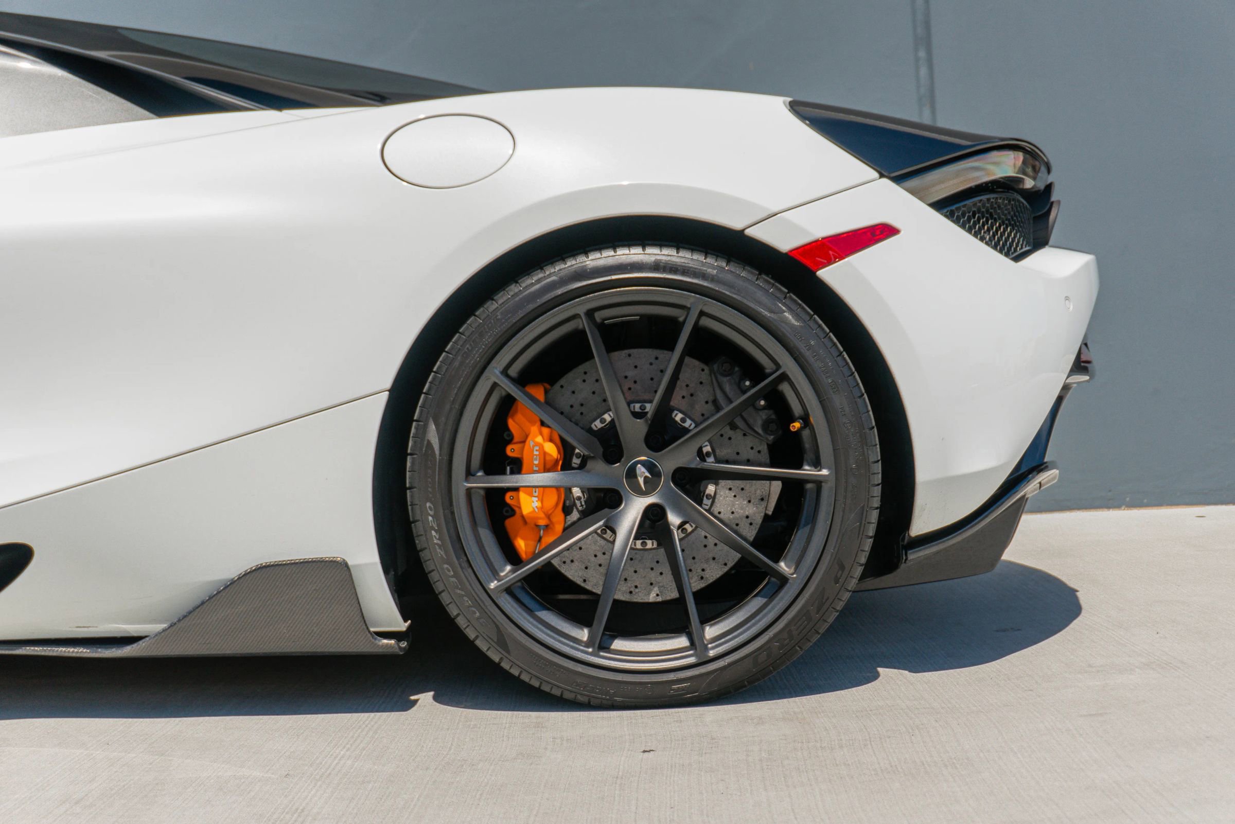 Used 2021 McLaren 720S Spider photo 21