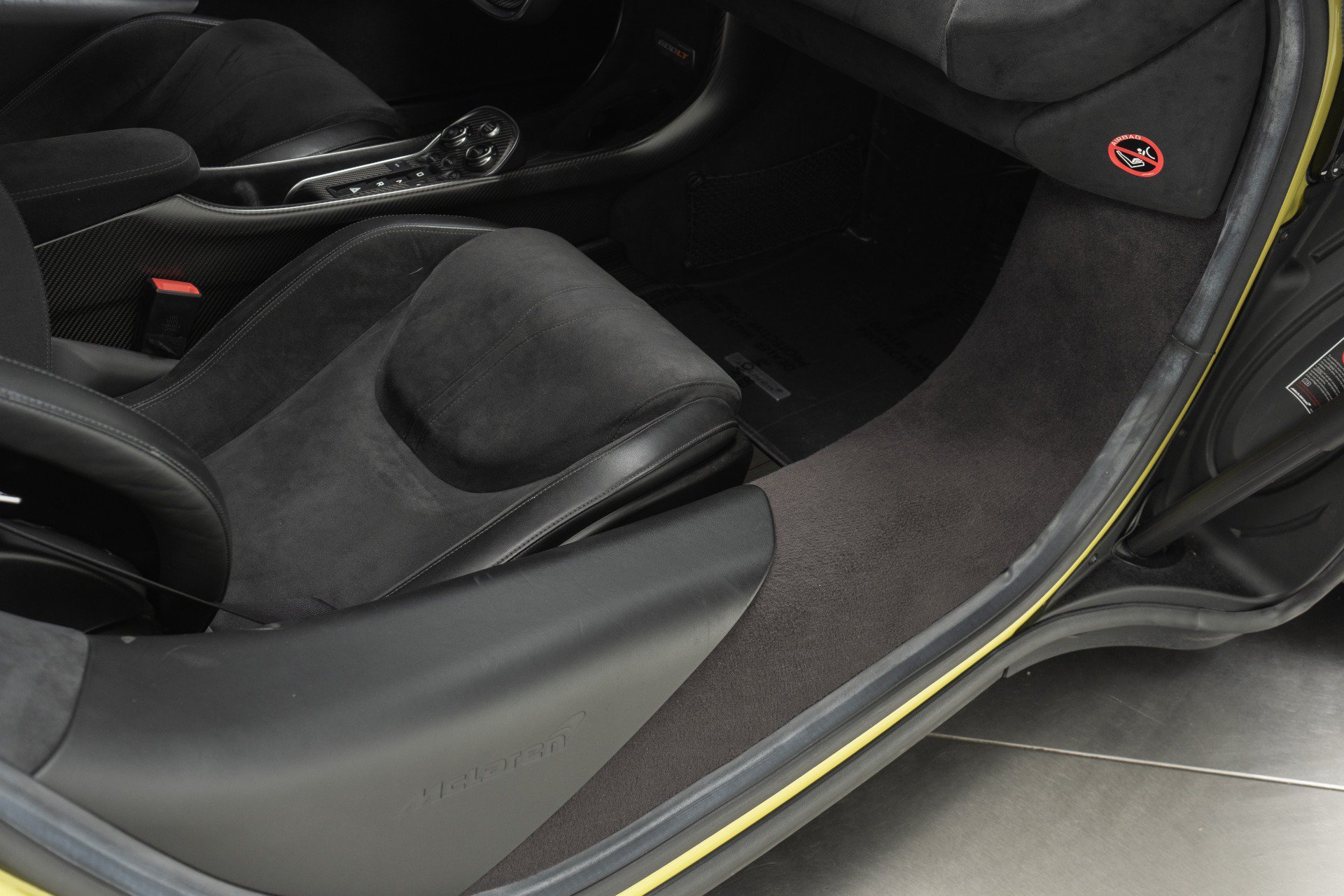 Used 2019 McLaren 600LT photo 25