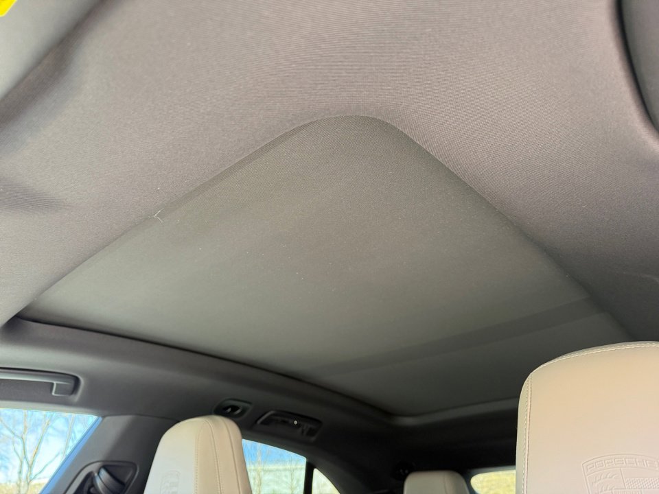 2025 Porsche Macan Electric